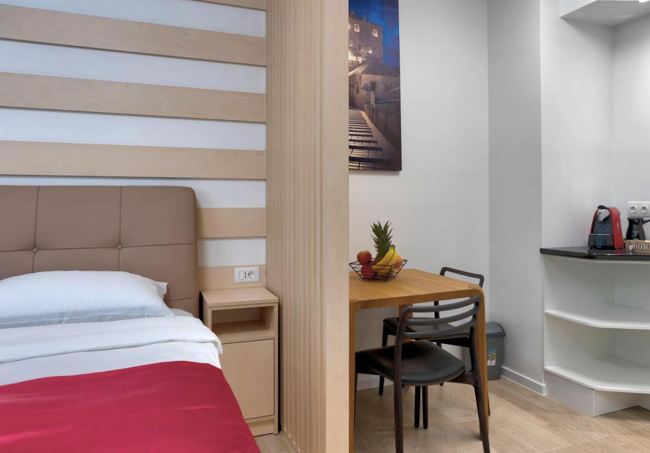 Luxury Studio Yasmine Downtown Mostar Bagian luar foto