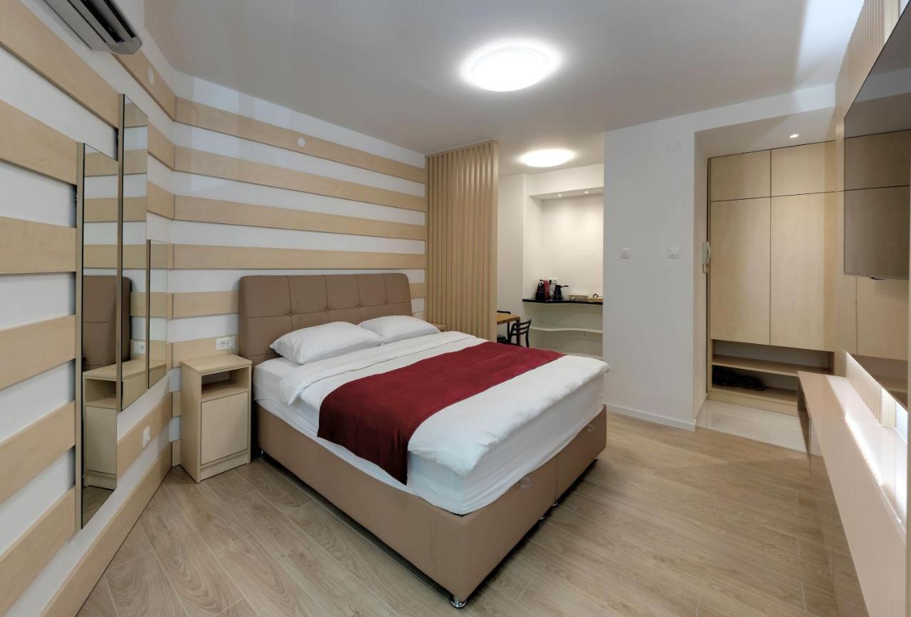 Luxury Studio Yasmine Downtown Mostar Bagian luar foto