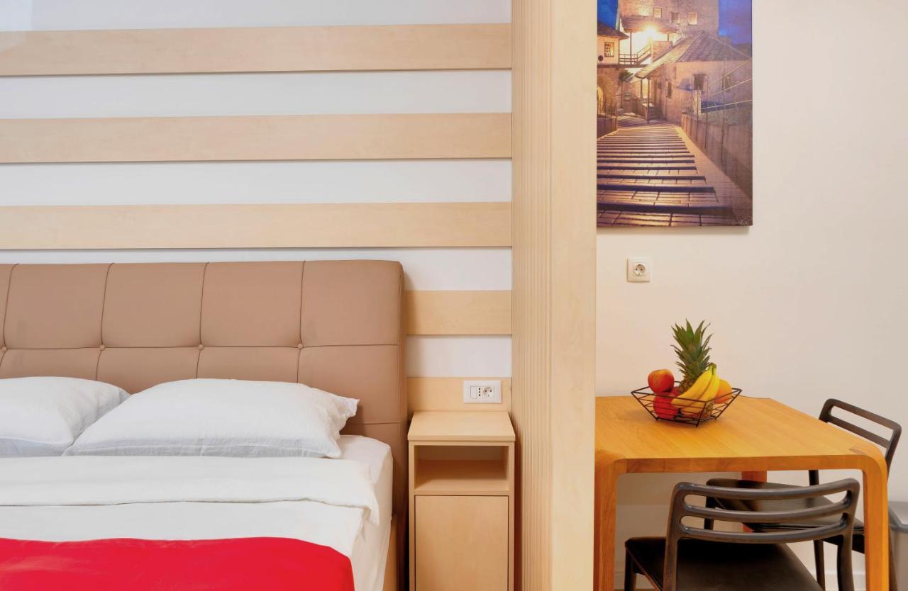Luxury Studio Yasmine Downtown Mostar Bagian luar foto